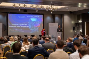 Veranstaltungsfoto vom 3. Vernetzungstreffen im Rahmen des AI Policy Forums