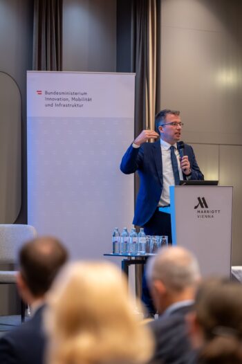 Veranstaltungsfoto vom 3. Vernetzungstreffen im Rahmen des AI Policy Forums