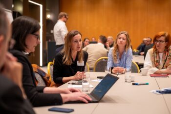 Veranstaltungsfoto vom 3. Vernetzungstreffen im Rahmen des AI Policy Forums